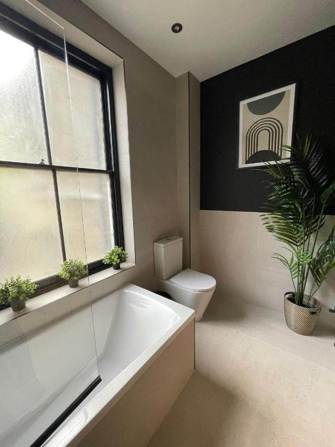 Luxury 2 Bed 1 Bath In Central London By Graceful Apartments Exterior foto